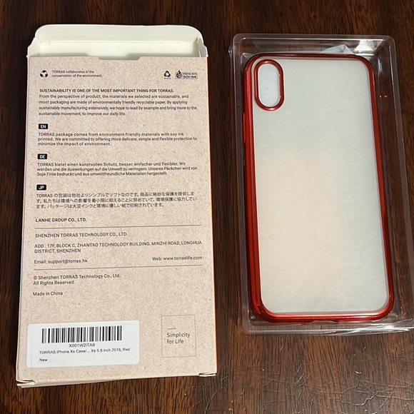 Red iPhone X case - Picture 2 of 4